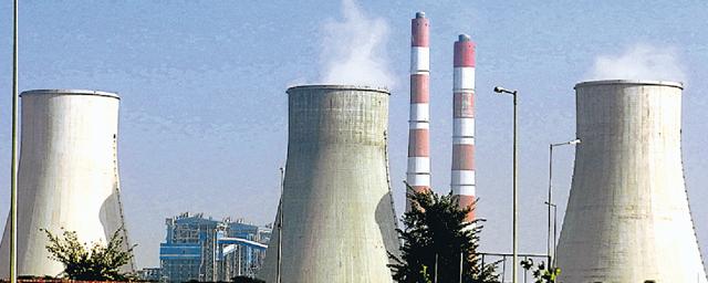AT RECEIVING END Indira Gandhi Super Thermal Power Plant at Jharli village in Jhajjar district. Domestic consumers bear the brunt of erratic supply in Haryana. (HT File) AT RECEIVING END Indira Gandhi Super Thermal Power Plant at Jharli village in Jhajjar district. Domestic consumers bear the brunt of erratic supply in Haryana. (HT File)