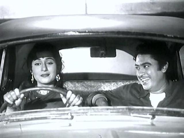 A scene from the classic Chalti ka Naam Gaadi A scene from the classic Chalti ka Naam Gaadi