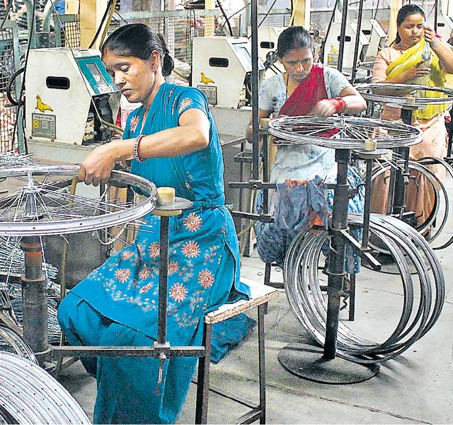 Gathering momentum: Work on at a bicycle manufacturing unit in Punjab’s Ludhiana district. (JS Grewal/HT file) Gathering momentum: Work on at a bicycle manufacturing unit in Punjab’s Ludhiana district. (JS Grewal/HT file)