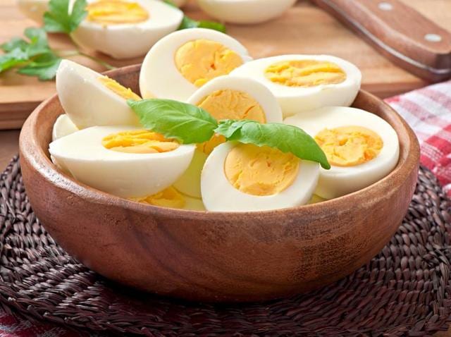 One large egg boasts six grams of high-quality protein and antioxidants lutein and zeaxanthin, found within the egg yolk, as well as vitamins E, D, and A, the study said.(Shutterstock)
