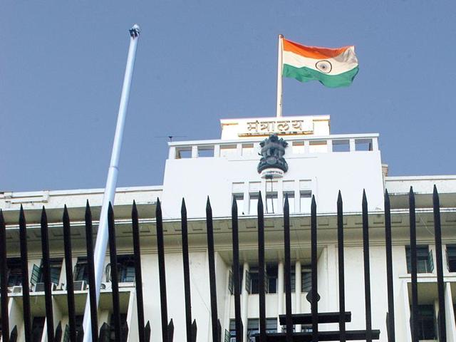 Last week, in a letter sent to education officers across districts, the state’s Directorate of Minority and Adult Education (DMAE) said that it will take the matter up with the Central ministry of minority affairs (HT File Photo) Last week, in a letter sent to education officers across districts, the state’s Directorate of Minority and Adult Education (DMAE) said that it will take the matter up with the Central ministry of minority affairs (HT File Photo)