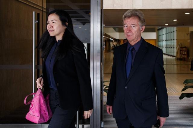 British psychologist Derek Perkins (R), a defence witness for British banker Rurik Jutting, 31, accused of the murders of two Indonesian women, leaves the High Court in Hong Kong on November 1 (AFP Photo) British psychologist Derek Perkins (R), a defence witness for British banker Rurik Jutting, 31, accused of the murders of two Indonesian women, leaves the High Court in Hong Kong on November 1 (AFP Photo)