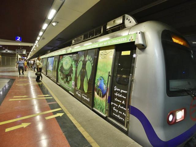 Delhi Metro parking fares were last revised in 2013.(Sanjeev Verma/HT File) Delhi Metro parking fares were last revised in 2013.(Sanjeev Verma/HT File)