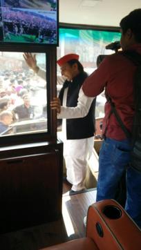 Akhilesh Yadav greets supporters from inside the Mercedes Benz ‘rath’ he began the yatra in. Akhilesh Yadav greets supporters from inside the Mercedes Benz ‘rath’ he began the yatra in.