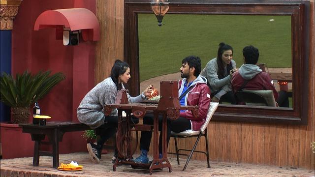 Bani and Gaurav having an argument Bani and Gaurav having an argument