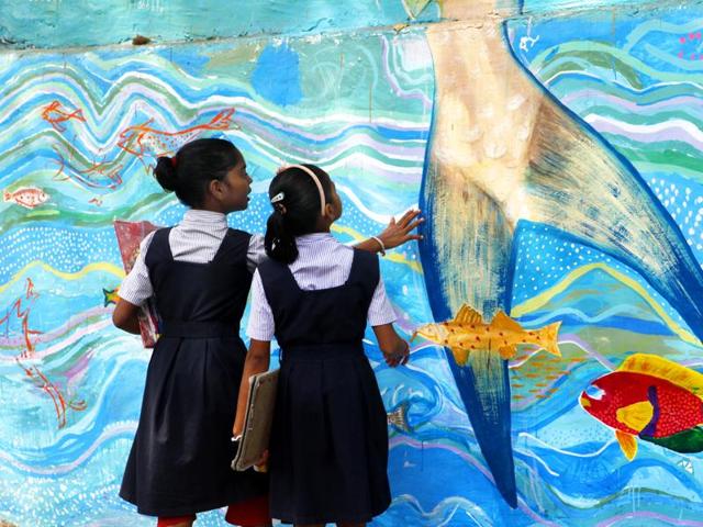 As many as 64% parents said that they have witnessed more than a 10% hike in school fees, frequently (HT File Photo) As many as 64% parents said that they have witnessed more than a 10% hike in school fees, frequently (HT File Photo)