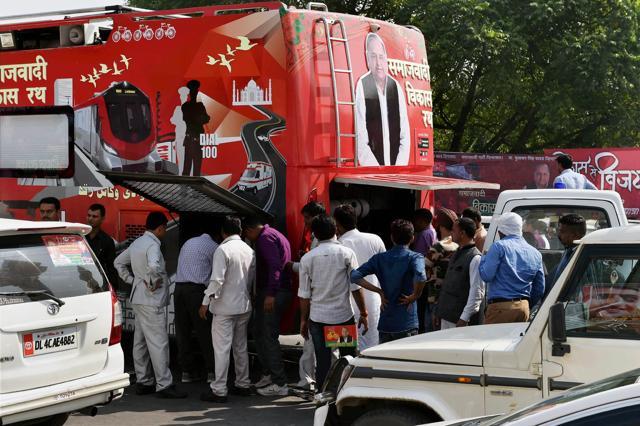 The modified bus Akhilesh Yadav was meant to be travelling in being repaired after a technical snag during the yatra in Lucknow on Thursday (PTI) The modified bus Akhilesh Yadav was meant to be travelling in being repaired after a technical snag during the yatra in Lucknow on Thursday (PTI)