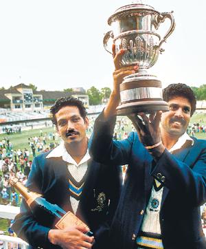 HARYANA HURRICANE: Indian skipper Kapil Dev holding the maiden cricket World Cup at Lord’s in London in June 1983 as his team-mate Mohinder Amarnath looks on. (Patrick Eagar Collection via Getty Images)