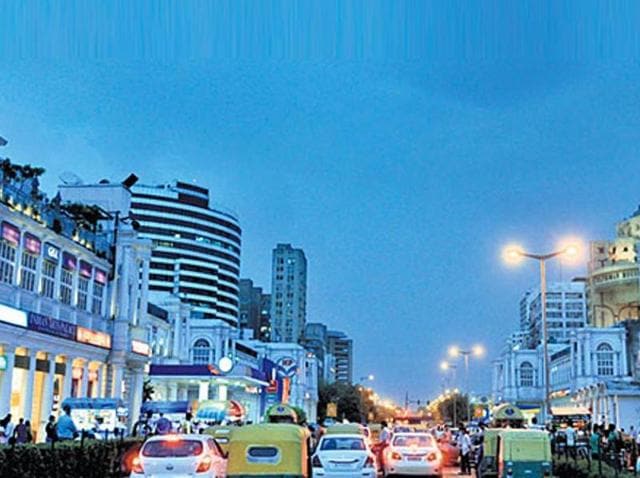 Connaught Place at dusk. (Sonu Mehta/HT Photo) Connaught Place at dusk. (Sonu Mehta/HT Photo)