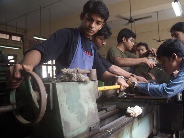 The eligibility criteria originally stood at 50% aggregate in physics, chemistry and mathematics until 2010 and was brought down to 45% in 2011 by AICTE as a response to the high number of engineering seats that were not occupied that year. (HT file photo for representation only) The eligibility criteria originally stood at 50% aggregate in physics, chemistry and mathematics until 2010 and was brought down to 45% in 2011 by AICTE as a response to the high number of engineering seats that were not occupied that year. (HT file photo for representation only)