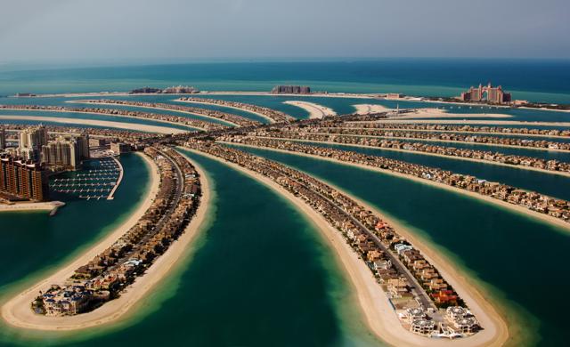 Palm Jumeirah, Palm Island, Dubai. (Shutterstock) Palm Jumeirah, Palm Island, Dubai. (Shutterstock)