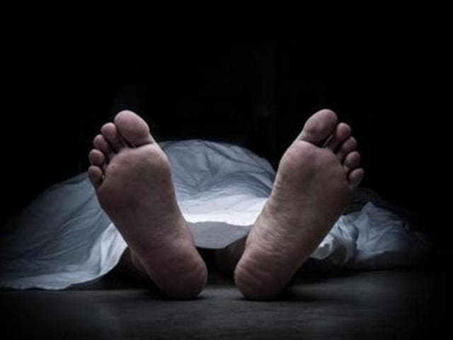 Mishra’s friends called his mobile phone and pleaded with the mob to spare his life but they were unwilling to listen. (HT File Photo) Mishra’s friends called his mobile phone and pleaded with the mob to spare his life but they were unwilling to listen. (HT File Photo)