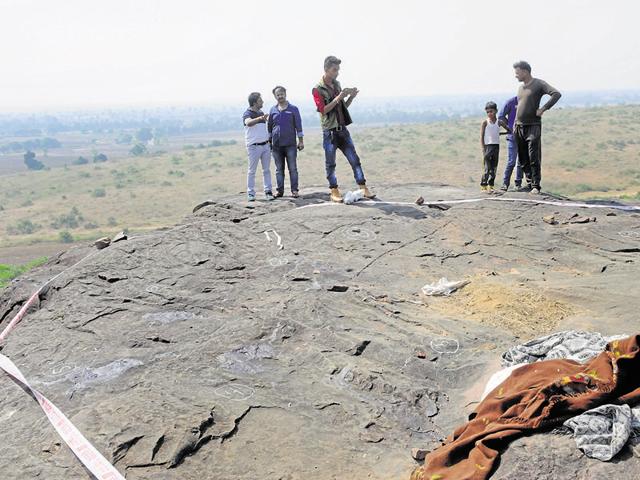 The " Lal Dant" hill where all the 8 SIMI operatives were killed on the outskirts of Bhopal within 8 hours of their alleged escape.(Mujeeb Faruqui/HT PHOTO)