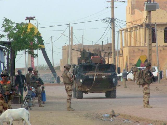 French soldiers of the Barkhane counter terrorism operation patrol in a street of Kidal. (AFP File Photo) French soldiers of the Barkhane counter terrorism operation patrol in a street of Kidal. (AFP File Photo)