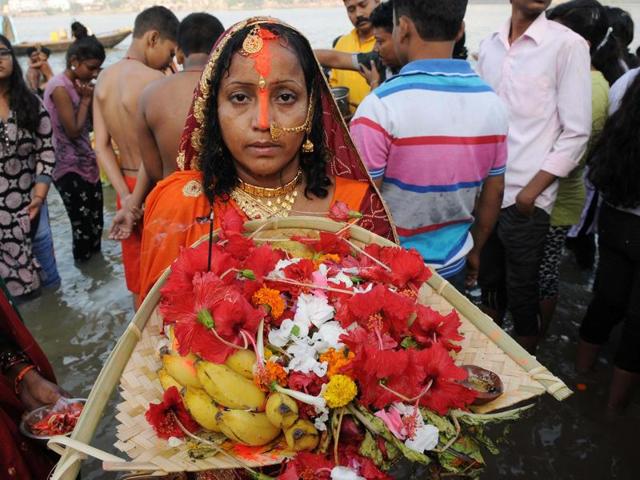 Chhath is an ancient Hindu festival native to eastern Uttar Pradesh and Bihar. A woman offers prayers on the occasion of Chhath Puja on the bank of Hooghly river in Kolkata, India on November 6, 2016. (Subhankar Chakraborty/HT PHOTO) Chhath is an ancient Hindu festival native to eastern Uttar Pradesh and Bihar. A woman offers prayers on the occasion of Chhath Puja on the bank of Hooghly river in Kolkata, India on November 6, 2016. (Subhankar Chakraborty/HT PHOTO)
