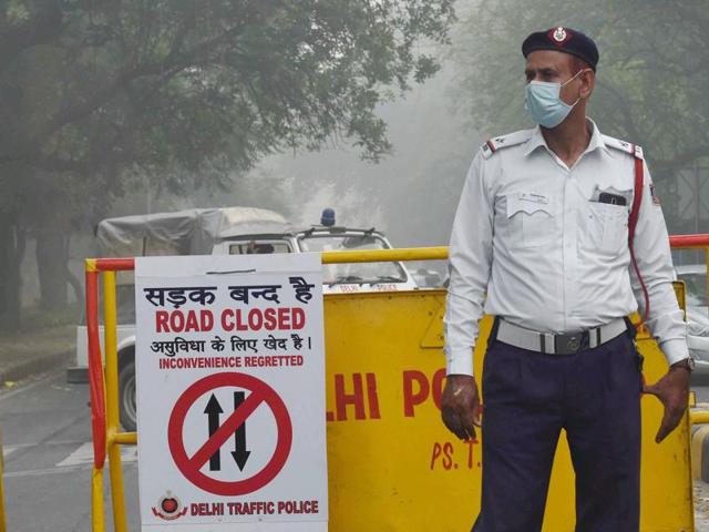 With an aim to curb the rising level of pollution in the national capital, the Public Works Department (PWD) on Monday began sprinkling water on roads. (The image was tweeted by AAPInNews) With an aim to curb the rising level of pollution in the national capital, the Public Works Department (PWD) on Monday began sprinkling water on roads. (The image was tweeted by AAPInNews)