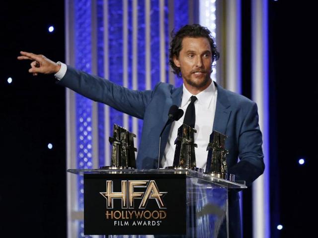 Actor Matthew McConaughey, on behalf of the cast, accepts the Hollywood Emsemble Award for Gold at the Hollywood Film Awards. (REUTERS) 