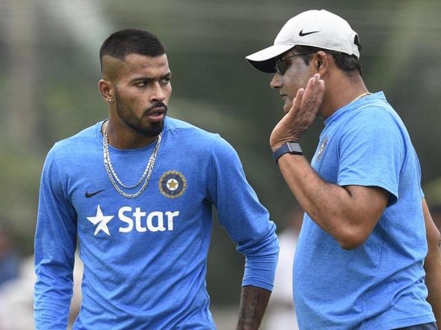 Hardik Pandya and Anil Kumble in a conversation during India Team's training session. (Subhendu Ghosh/HT PHOTO) Hardik Pandya and Anil Kumble in a conversation during India Team's training session. (Subhendu Ghosh/HT PHOTO)