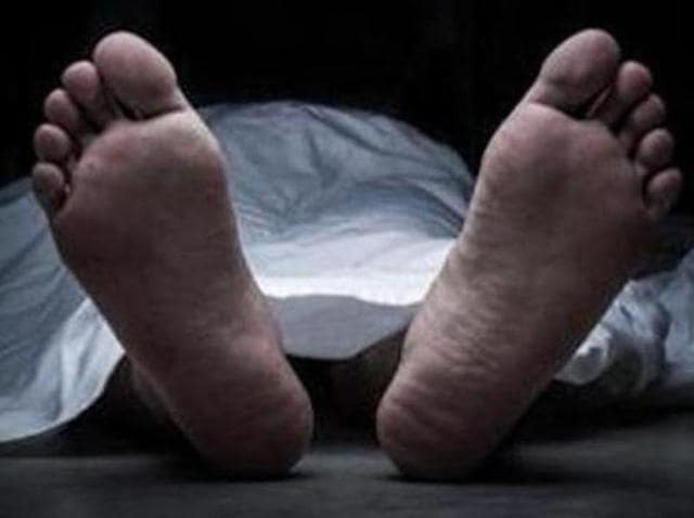 A police personnel posted in insurgency hit Chhattisgarh’s Rajnandgaon district was shot dead by suspected Maoists.(Shutterstock) A police personnel posted in insurgency hit Chhattisgarh’s Rajnandgaon district was shot dead by suspected Maoists.(Shutterstock)