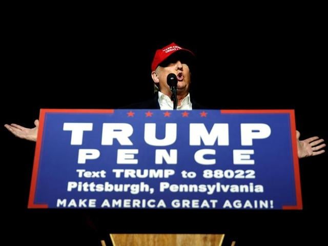 Republican presidential nominee Donald Trump attends a campaign rally in Moon, Pennsylvania, US. (Reuters Photo) Republican presidential nominee Donald Trump attends a campaign rally in Moon, Pennsylvania, US. (Reuters Photo)