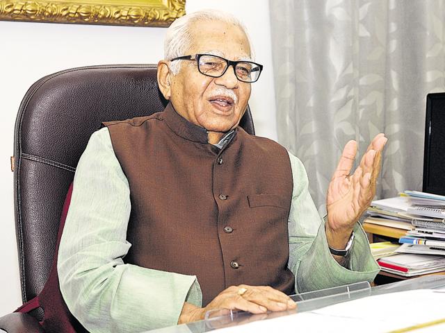Ram Naik’s memoir ‘Charaivati-Charaivati’ will be released by President Pranab Mukherjee at the Rashtrapati Bhawan in New Delhi on November 9.(HT File Photo)