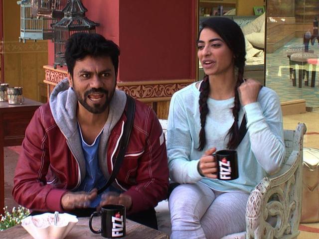 Gaurav and Bani play a fun game of Coffee with Gaurav and Gurbani with Nitibha.(Colors)