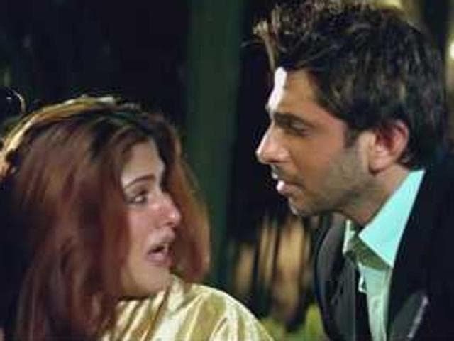 Hindi film My Husband’s Wife was dubbed into Kannada as Naanu Nanna Preeti. Hindi film My Husband’s Wife was dubbed into Kannada as Naanu Nanna Preeti.