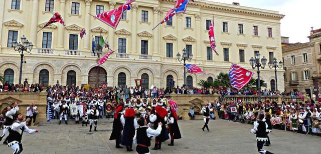 Italian Flag wavers, a historical group, will perform at the opening gala of DIAF. Italian Flag wavers, a historical group, will perform at the opening gala of DIAF.