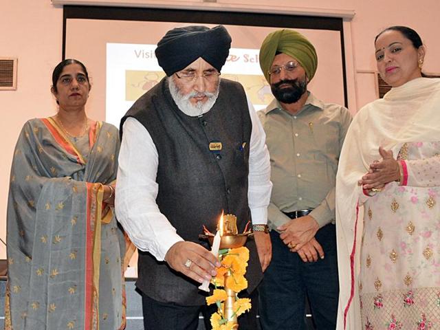 Punjab school evaluation programme launched - Hindustan Times