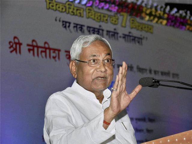 Bihar chief minister Nitish Kumar “welcomed and supported” Centre’s decision to withdraw currency notes of Rs 1000 and Rs 500. (PTI File Photo) Bihar chief minister Nitish Kumar “welcomed and supported” Centre’s decision to withdraw currency notes of Rs 1000 and Rs 500. (PTI File Photo)