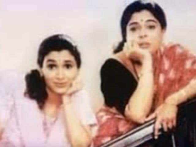 The popular sitcom Tu Tu Main Main is one saas-bahu drama that is etched in our hearts till date. It revolved around a stubborn mother-in-law, played by Reema Lagoo and a quirky daughter-in-law, enacted by Supriya Pilgaonkar.(YouTube)