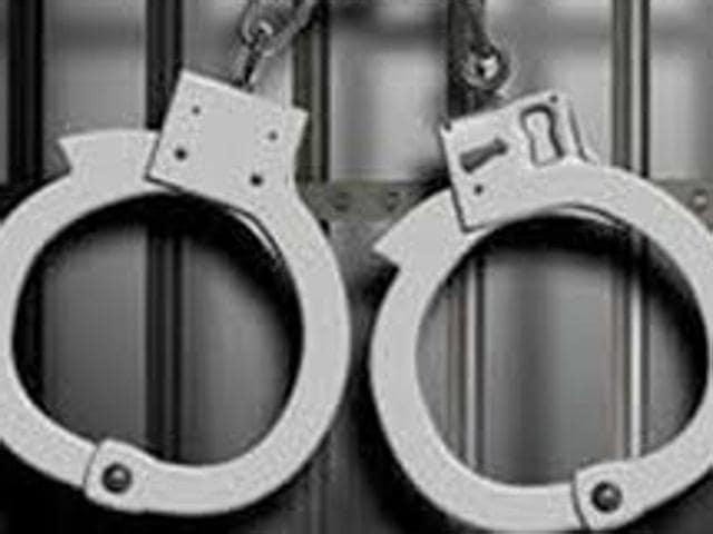 The accused, Mandar Chogle, was arrested after the Bombay high court rejected his anticipatory bail plea.(HT FILE PHOTO) The accused, Mandar Chogle, was arrested after the Bombay high court rejected his anticipatory bail plea.(HT FILE PHOTO)