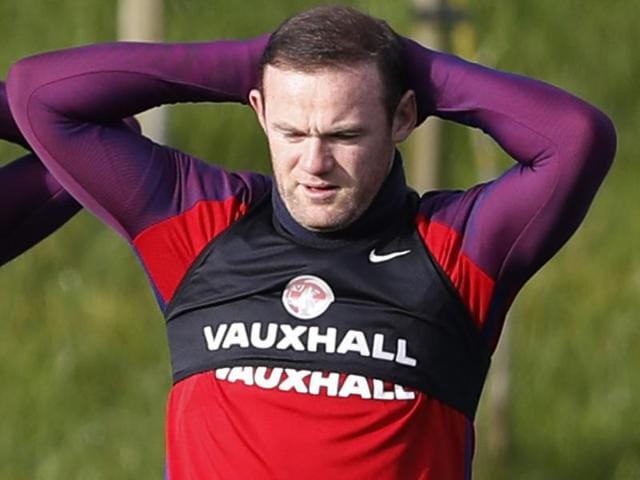 England's Jamie Vardy (L) and Wayne Rooney during training. Rooney will captain England against Scotland. (REUTERS) England's Jamie Vardy (L) and Wayne Rooney during training. Rooney will captain England against Scotland. (REUTERS)