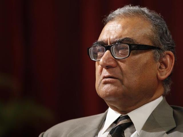 Markandey Katju (L) will appear in SC on Friday over his facebook post criticizing the court judgement in a rape case. (PTI File Photo) Markandey Katju (L) will appear in SC on Friday over his facebook post criticizing the court judgement in a rape case. (PTI File Photo)