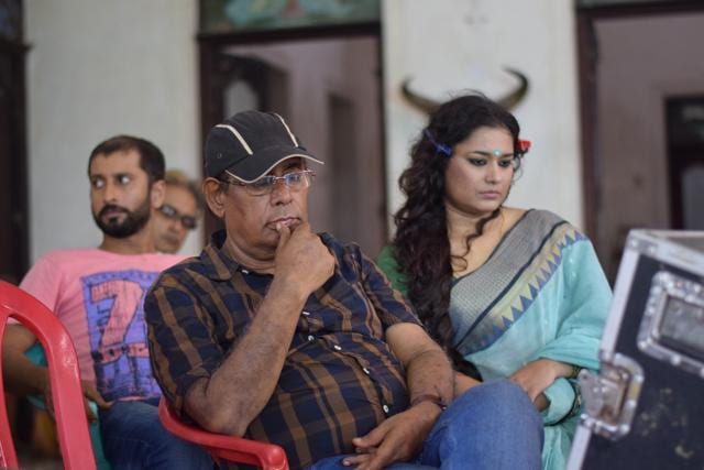 Buddhadeb Dasgupta on the set of his upcoming film Tope (Bait), which is one of the attractions at this year’s festival. (HT Photo) Buddhadeb Dasgupta on the set of his upcoming film Tope (Bait), which is one of the attractions at this year’s festival. (HT Photo)