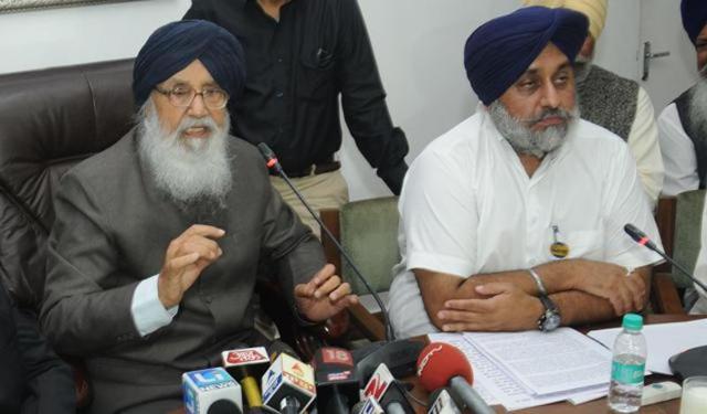 CM Badal and his deputy Sukhbir at a press conference in Chandigarh on Thursday. (HT Photo) CM Badal and his deputy Sukhbir at a press conference in Chandigarh on Thursday. (HT Photo)