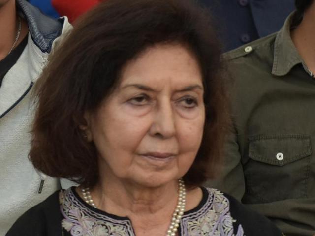 Writer Nayantara Sahgal (right) among the attendees at the Chandigarh Literature Festival on Thursday. (Sanjeev Sharma/HT Photo) Writer Nayantara Sahgal (right) among the attendees at the Chandigarh Literature Festival on Thursday. (Sanjeev Sharma/HT Photo)