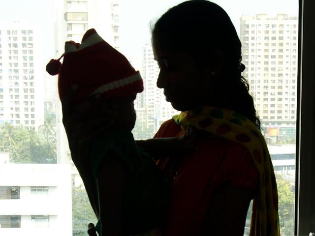Jaishan Tamilarasan with his mother Sudha, 24, a homemaker, who brought him to Mumbai last month for treatment.(HT PHOTO) Jaishan Tamilarasan with his mother Sudha, 24, a homemaker, who brought him to Mumbai last month for treatment.(HT PHOTO)