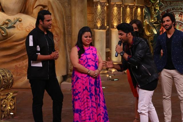 Krushna Abhishek and Bharti Singh with guests on Comedy Nights Bachao Taaza.