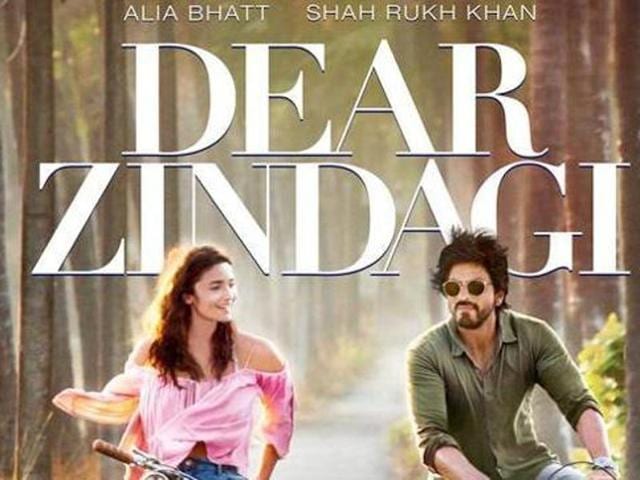 Dear Zindagi will hit the screens on November 25, 2016. Dear Zindagi will hit the screens on November 25, 2016.