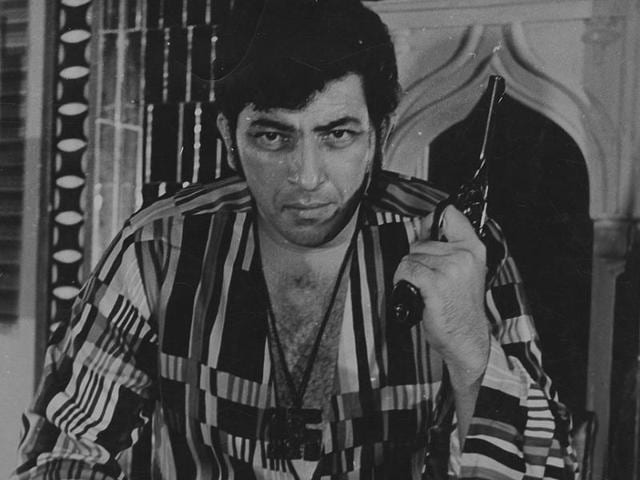 Amjad Khan in Chakkar Pe Chakkar. (Manohar Chauhan/HT Photo) Amjad Khan in Chakkar Pe Chakkar. (Manohar Chauhan/HT Photo)