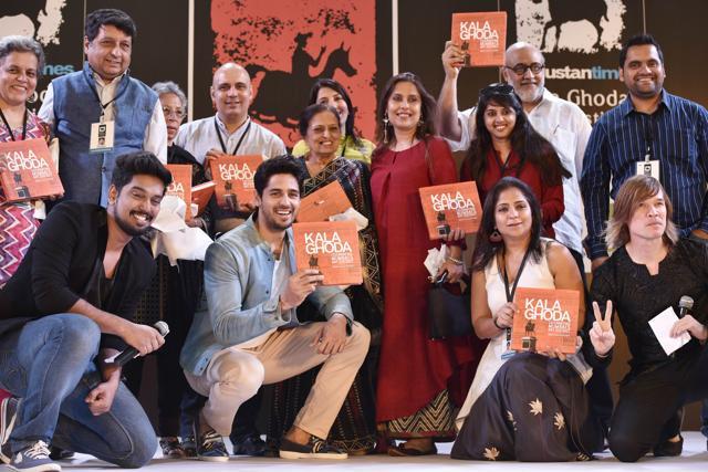 Siddharth Malhotra at the book launch of Kala Ghoda by Abha Lamba during the Kala Ghoda 2016 festival in Mumbai in February 6 this year. (Anshuman Poyrekar/ HT Photo)
