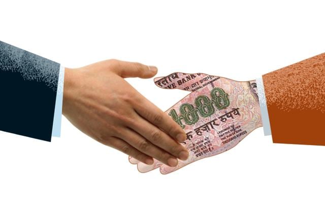 Kolhapur zilla parishad employee Chandrakant Eaknath Savardekar, 45, was arrested Saturday evening by the anti-corruption bureau for accepting a bribe of Rs35,000.