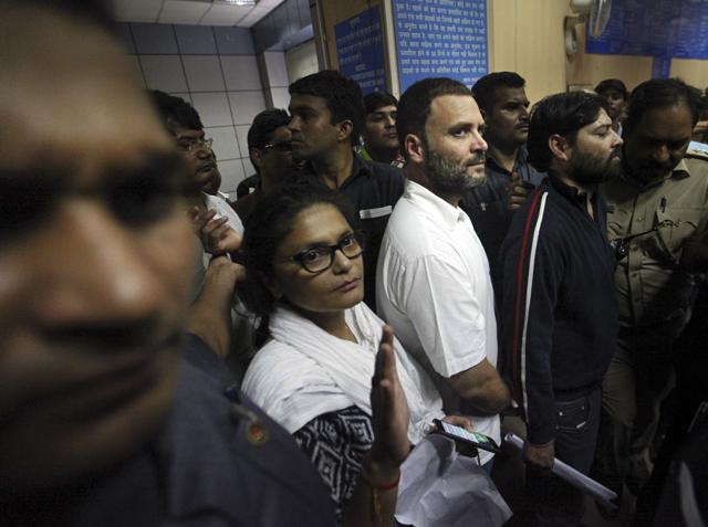 Congress vice-president Rahul Gandhi in a queue at a State Bank of India branch in New Delhi. (Arun Sharma/HT Photo) Congress vice-president Rahul Gandhi in a queue at a State Bank of India branch in New Delhi. (Arun Sharma/HT Photo)