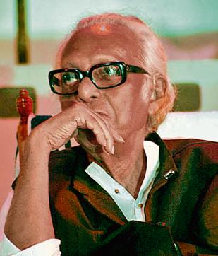 Talking about Kolkata, the filmmaker says that the city has always nurtured great cinema made by the likes of Satyajit Ray, Mrinal Sen (above) and Ritwik Ghatak. Talking about Kolkata, the filmmaker says that the city has always nurtured great cinema made by the likes of Satyajit Ray, Mrinal Sen (above) and Ritwik Ghatak.