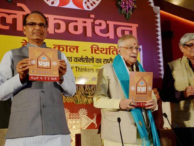 BJP senior leader and former Union Minister Murli Manohar Joshi with Chief Minister Shivraj Singh Chouhan releasing a book 'Pragya' during three-day Lok Manthan, a Colloquium of 'Nation First' Thinkers and Practitioners, in the Madhya Pradesh State Assembly in Bhopal on Sunday. (PTI) BJP senior leader and former Union Minister Murli Manohar Joshi with Chief Minister Shivraj Singh Chouhan releasing a book 'Pragya' during three-day Lok Manthan, a Colloquium of 'Nation First' Thinkers and Practitioners, in the Madhya Pradesh State Assembly in Bhopal on Sunday. (PTI)