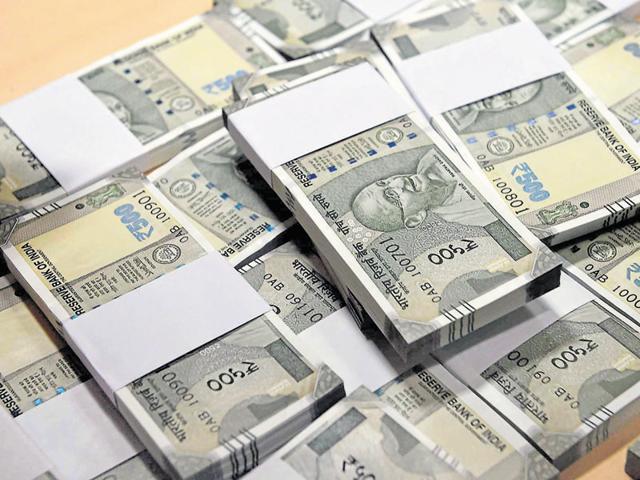 According to a police official at the police control room, in the past five days there has been a considerable decline in the incidents of theft, burglary and vehicle lifting. (PTI) According to a police official at the police control room, in the past five days there has been a considerable decline in the incidents of theft, burglary and vehicle lifting. (PTI)