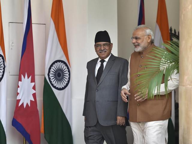 Nepal Premier Prachanda telephoned Prime Minister Narendra Modi and sought an arrangement so that Nepali people holding scrapped high-denomination Indian banknotes could swap them. (Ajay Aggarwal/HT File Photo) Nepal Premier Prachanda telephoned Prime Minister Narendra Modi and sought an arrangement so that Nepali people holding scrapped high-denomination Indian banknotes could swap them. (Ajay Aggarwal/HT File Photo)