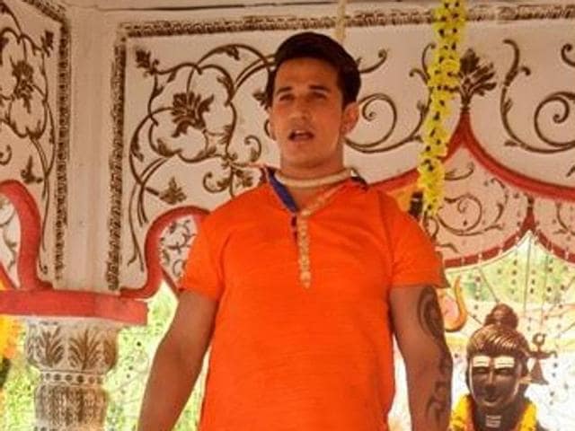 Prince Narula on sets of Badho Bahu during the suicide scene that went wrong.