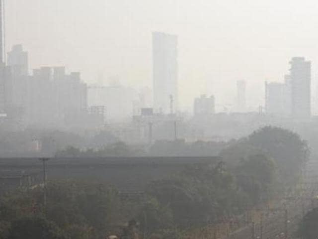 Seven of 10 locations on Wednesday recorded ‘very poor’ AQI levels. (HT Photo) Seven of 10 locations on Wednesday recorded ‘very poor’ AQI levels. (HT Photo)